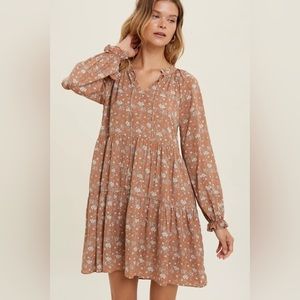 Wishlist Floral Tiered Mini Dress in Brown & Cream size Medium/Large